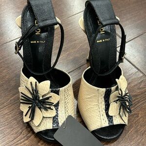 Elegant Black and Cream Women's Sandals